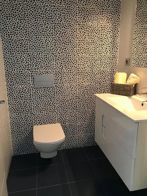 Lujoso Apartamento Enfrente Del Mar Lloret de Mar Apartment